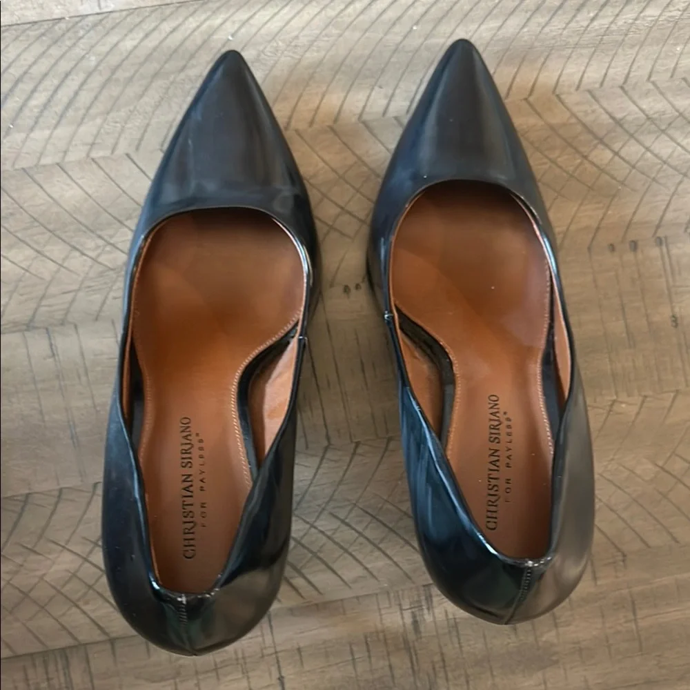 Christian Siriano Black Heels with Stiletto Design and Pointed Toe Pumps - Picture 3 of 10